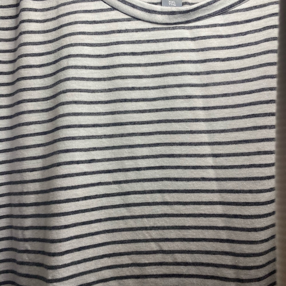 Old Navy stripped blouse